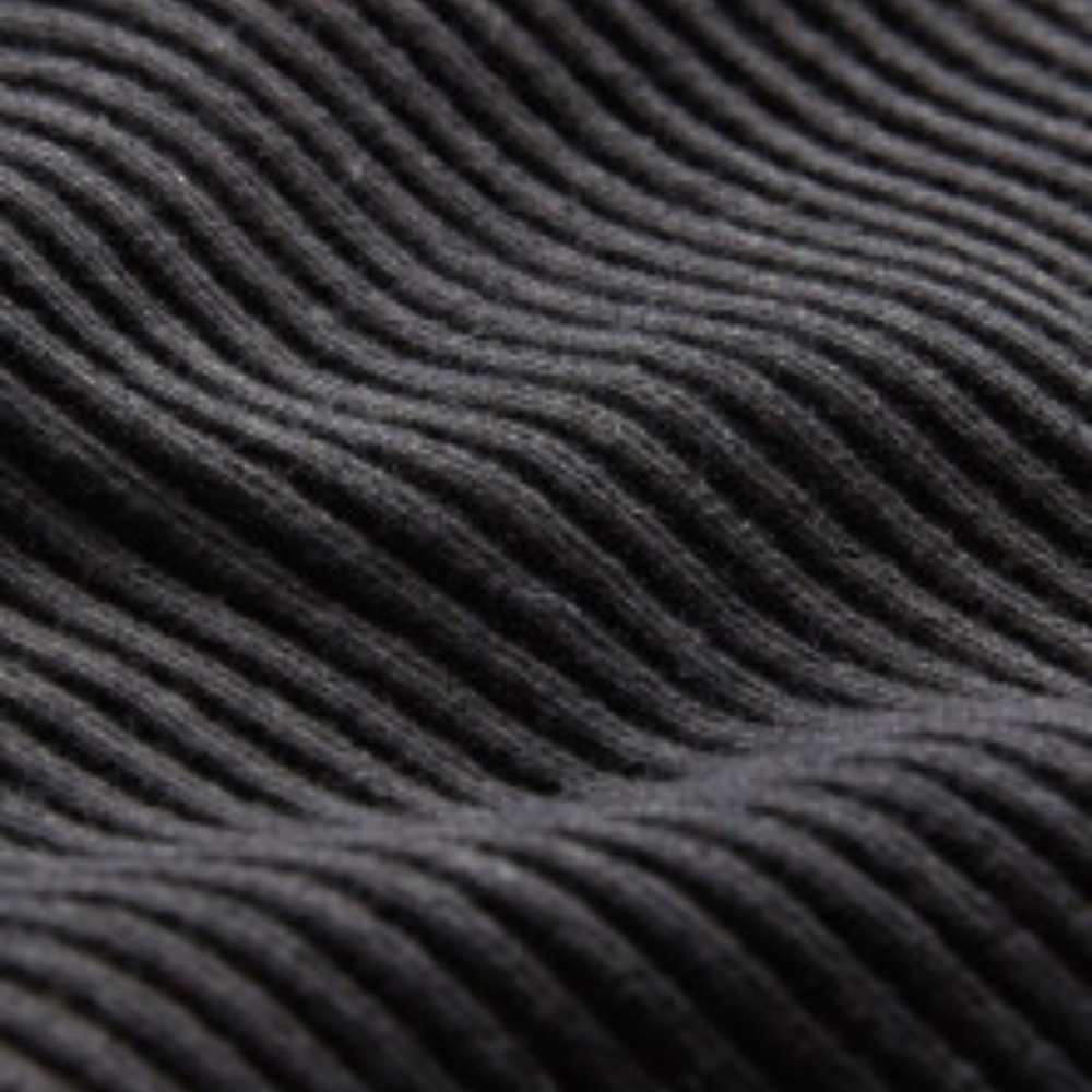 Ribbed Criss Cross Bodysuit - Picture 4 of 4